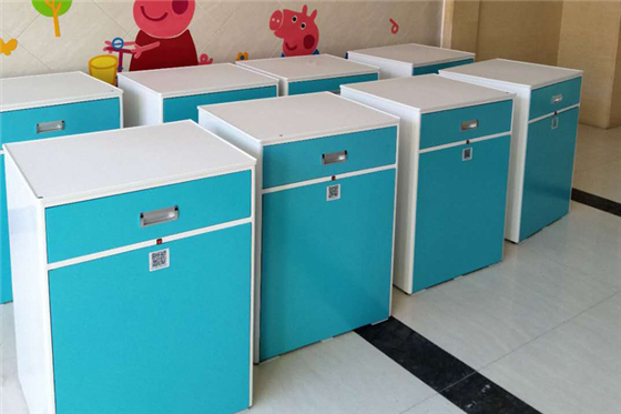 花粉共享掃碼陪護(hù)床