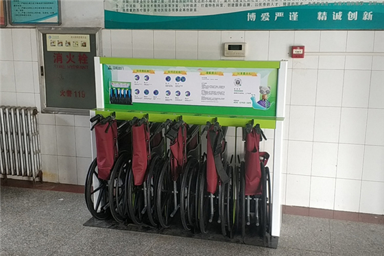 花粉共享醫(yī)院輪椅