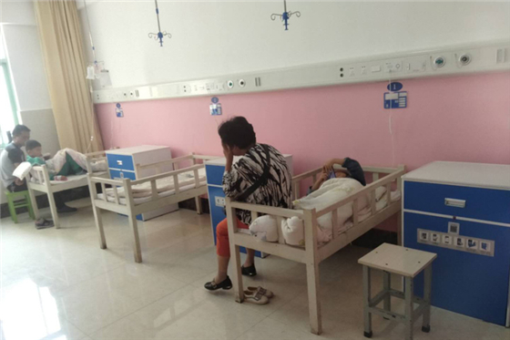 花粉共享陪護床