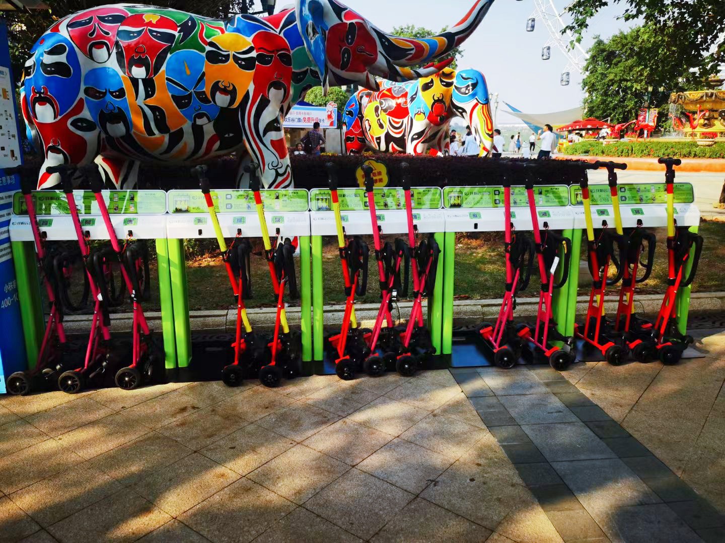 動(dòng)物園、景區(qū)如何借助共享童車提升游客滿意度？